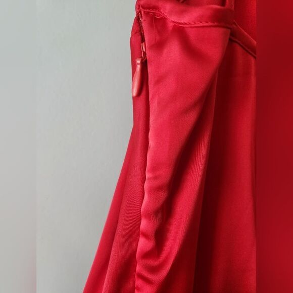 ZARA TIED SATIN EFFECT DRESS STRETCH NECK WITH SPAGHETTI STRAPS XS RED 39 INCH - Picture 4 of 5